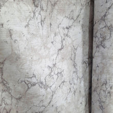 Cargar imagen en el visor de la galería, Loneta estampada 110″