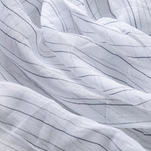 Cargar imagen en el visor de la galería, Visillo tela decorado 110"