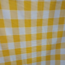 Cargar imagen en el visor de la galería, Gabardina a cuadro 60"
